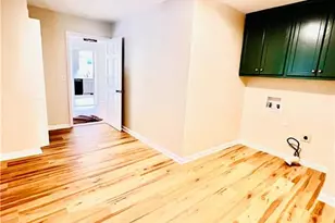 280 N Farm Dr, Alpharetta, GA 30004 - Photo 31