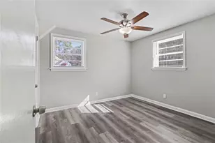 1489 Pine Dr, Atlanta, GA 30349 - Photo 21