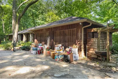 4933 Dana Drive NE, Kennesaw, GA 30144 - Photo 3