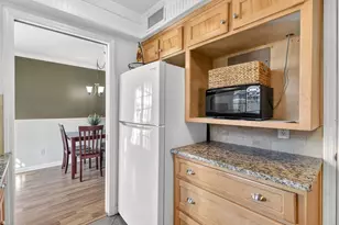 136 Peachtree Memorial Dr NW, Atlanta, GA 30309 - Photo 17