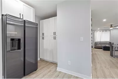 1350 Elizabeth Avenue SW, Atlanta, GA 30310 - Photo 11