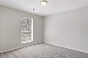 3396 Deshong Dr, Stone Mountain, GA 30087 - Photo 9