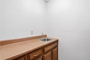 3396 Deshong Dr, Stone Mountain, GA 30087 - Photo 21