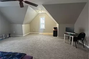 1485 Oglethorpe Run Ln, Suwanee, GA 30024 - Photo 9