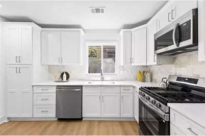 2708 Lancaster Drive, Atlanta, GA 30344 - Photo 11