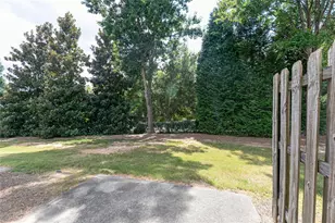 2031 Lakeshore Overlook Dr, Kennesaw, GA 30152 - Photo 31