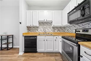 585 McWilliams Road SE, Atlanta, GA 30315 - Photo 13