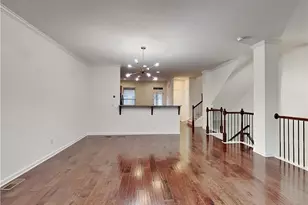 3221 Creole Ln, Decatur, GA 30032 - Photo 5