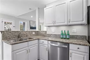 2841 Royal Bluff, Decatur, GA 30030 - Photo 11