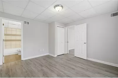 4860 Wade Valley Way, Cumming, GA 30040 - Photo 33