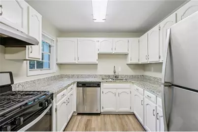 2725 Saint Augustine Trail SE, Marietta, GA 30067 - Photo 5