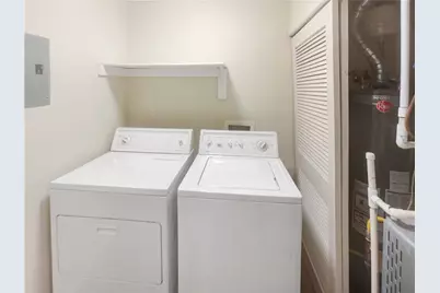 2725 Saint Augustine Trail SE, Marietta, GA 30067 - Photo 17