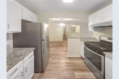 2725 Saint Augustine Trail SE, Marietta, GA 30067 - Photo 9