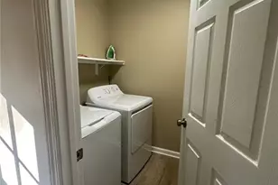 6702 Songwood Dr, Austell, GA 30168 - Photo 9