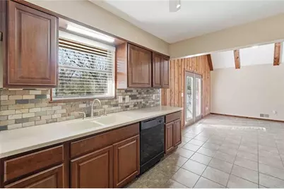 2395 Park Avenue, Lithia Springs, GA 30122 - Photo 9