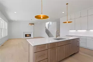 1070 Fleming Street SE, Smyrna, GA 30080 - Photo 11