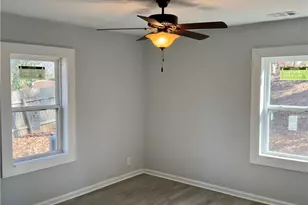 6525 Bermuda Ln, Flowery Branch, GA 30542 - Photo 9