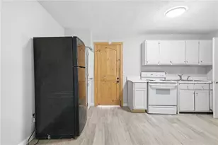 212 Chandler St, Calhoun, GA 30701 - Photo 9