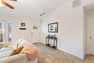 233 Sharney Ln NE, Kennesaw, GA 30144 - Photo 5