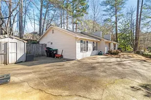 233 Sharney Ln NE, Kennesaw, GA 30144 - Photo 37