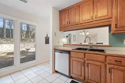 233 Sharney Lane NE, Kennesaw, GA 30144 - Photo 17