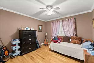 8450 Emerald Pointe Ln, Gainesville, GA 30506 - Photo 29