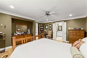 8450 Emerald Pointe Ln, Gainesville, GA 30506 - Photo 21