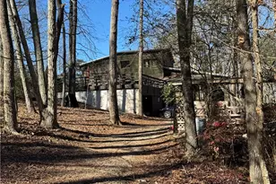 1675 Hi Roc Rd NE, Conyers, GA 30012 - Photo 5