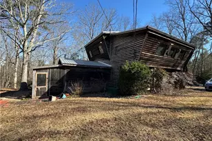 1675 Hi Roc Rd NE, Conyers, GA 30012 - Photo 3