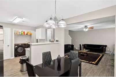 4406 Ravenwood Drive, Union City, GA 30291 - Photo 11