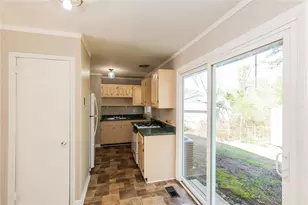 6626 Imperial Dr, Morrow, GA 30260 - Photo 7