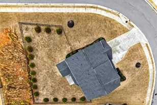 709 Michigan Cir, Hoschton, GA 30548 - Photo 41