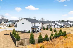 709 Michigan Cir, Hoschton, GA 30548 - Photo 43