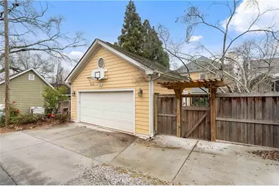 526 Hill Street SE, Atlanta, GA 30312 - Photo 33