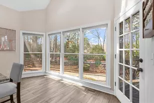 2825 Lakewind Ct, Alpharetta, GA 30005 - Photo 17