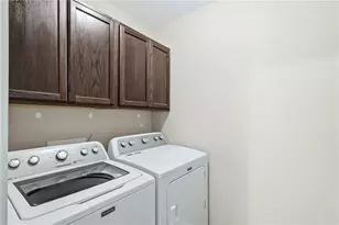 2100 Waterleaf Dr, Buford, GA 30519 - Photo 23