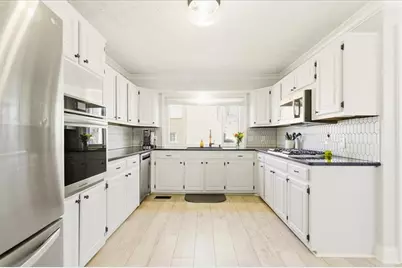 3307 Casteel Road NE, Marietta, GA 30062 - Photo 5