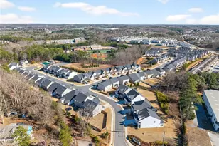 1098 Caruso Dr, Buford, GA 30518 - Photo 39