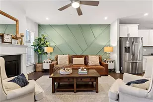 1098 Caruso Dr, Buford, GA 30518 - Photo 17