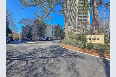 2632 Peachtree Road NW #304B, Atlanta, GA 30305 - Photo 3