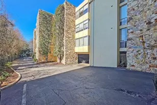 2632 Peachtree Rd NW, Atlanta, GA 30305 - Photo 27