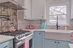 4060 Merritt Dr, Cumming, GA 30041 - Photo 13