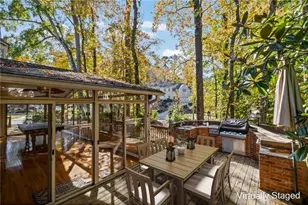 4035 Willows Way, Marietta, GA 30062 - Photo 7