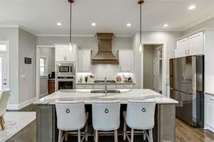 4610 Blakeford Ct, Flowery Branch, GA 30542 - Photo 9