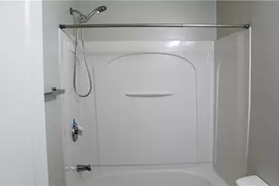 2476 Suwanee Pointe Dr, Lawrenceville, GA 30043 - Photo 15