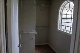 2476 Suwanee Pointe Dr, Lawrenceville, GA 30043 - Photo 13