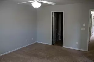 2476 Suwanee Pointe Dr, Lawrenceville, GA 30043 - Photo 11