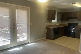 2152 Cedar Creek Ln, Lithia Springs, GA 30122 - Photo 7