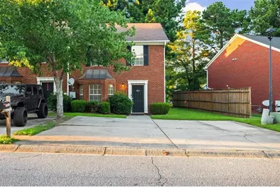 5812 Wind Gate Lane, Lithonia, GA 30058 - Photo 1