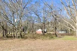 124 Roberts Rd, Locust Grove, GA 30248 - Photo 1